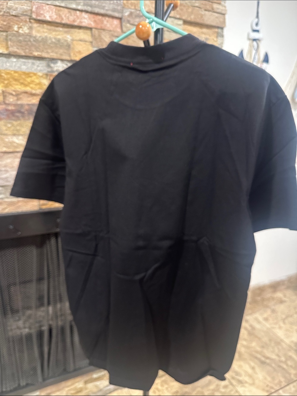 Black T‑Shirt with Pink and White Graphic Logo size L - Picture 4 of 4